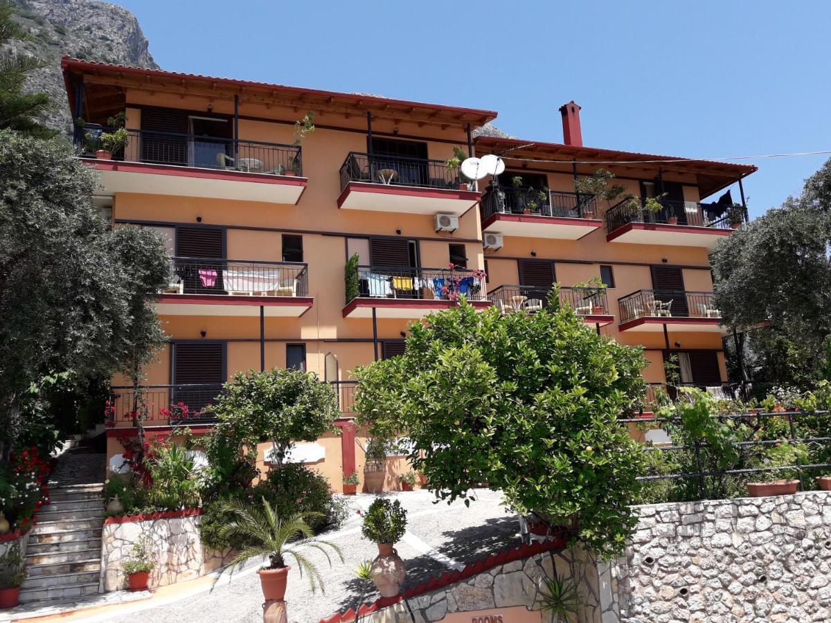 Vasiliki See View Apartments Barbáti Kültér fotó