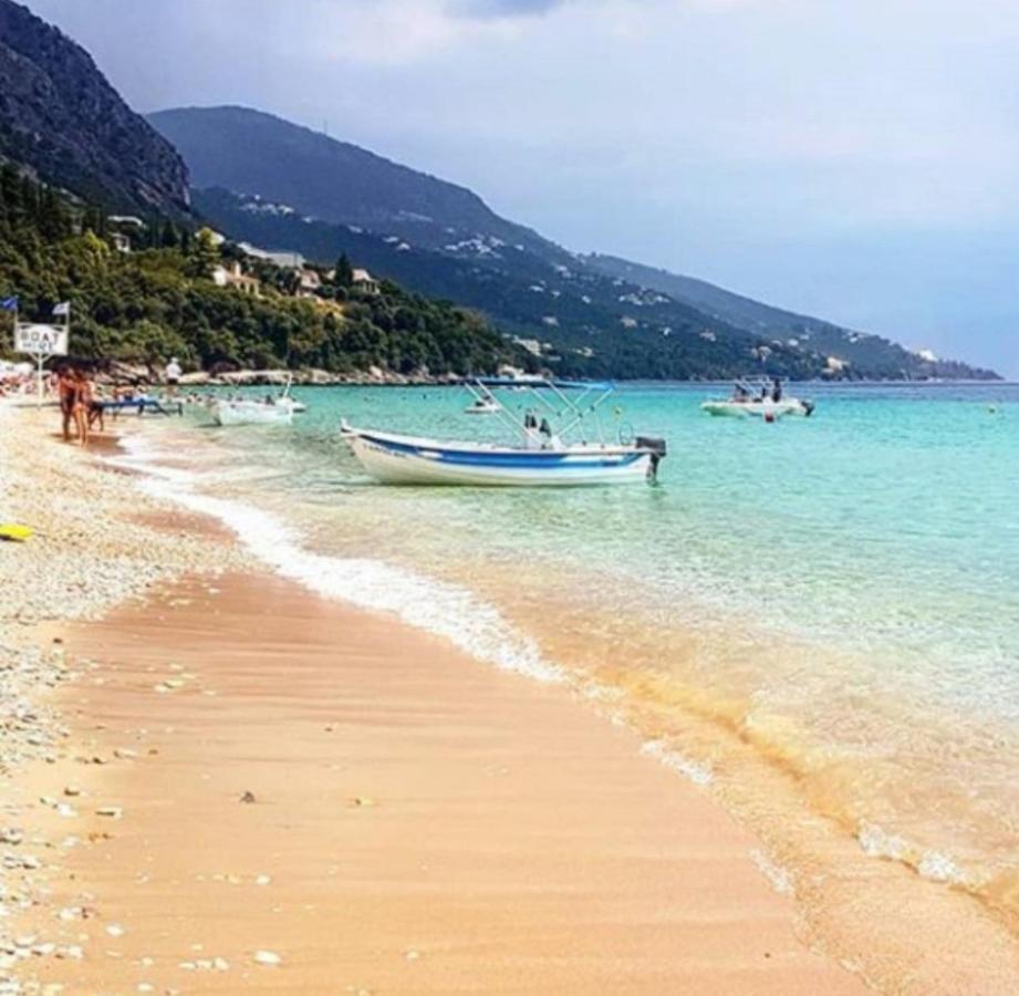 Vasiliki See View Apartments Barbáti Kültér fotó