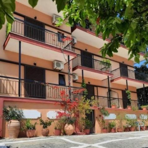 Vasiliki See View Apartments Barbáti Kültér fotó