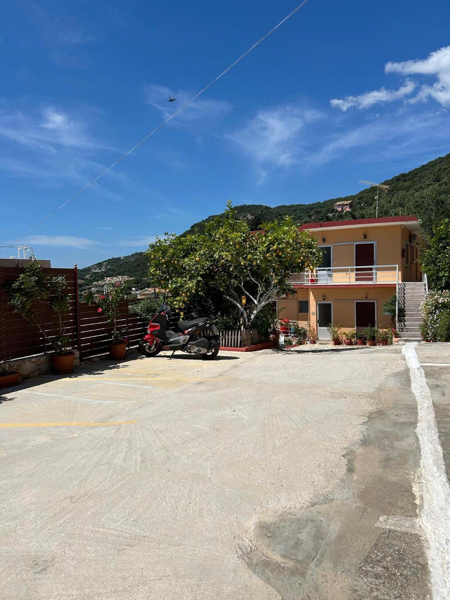 Vasiliki See View Apartments Barbáti Kültér fotó